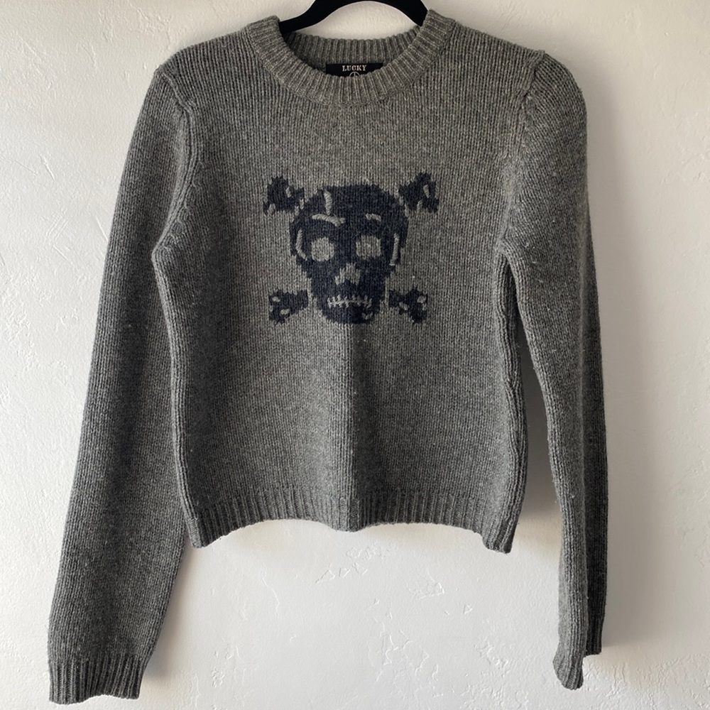 LUCKY wool skull sweater